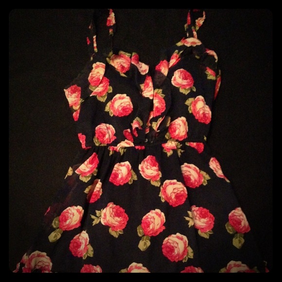Abercrombie & Fitch Dress