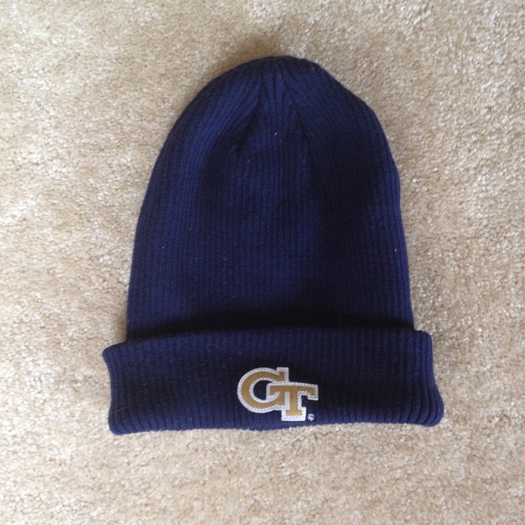 GT soft warm beanie hat - one size fits most