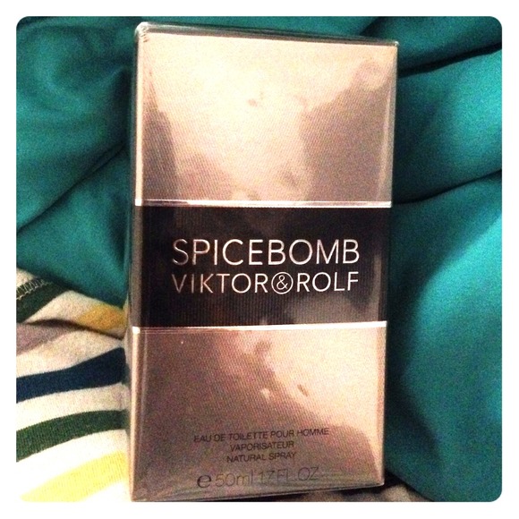 Spicebomb Viktor&rolf for men!!