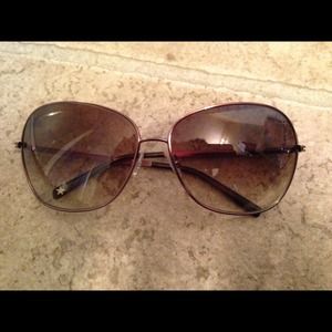 💔💔💔sold 100 % authentic Jimmy Choo Sunglasses .