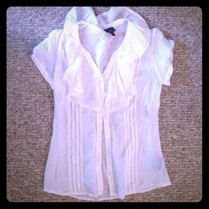 🚫donated🚫Cute white ruffle top
