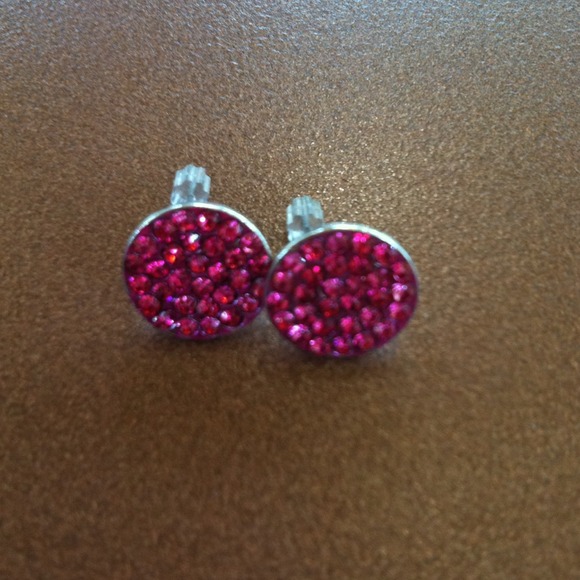 Earrings - Picture 4 of 4