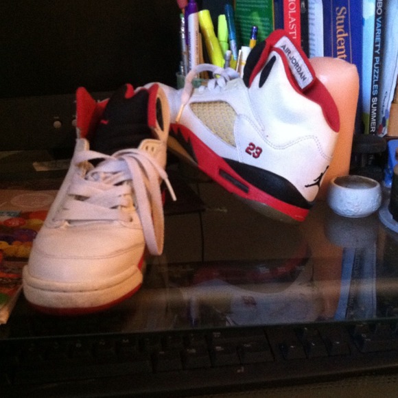 📢TODAY ONLY📢 Jordan 5s
