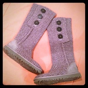 😍 Grey Knit Ugg Boots