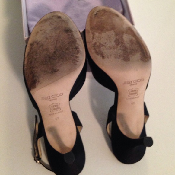 LIKE NEW JIMMY CHOO BLACK SATIN EVENING SANDAL - Picture 2 of 4