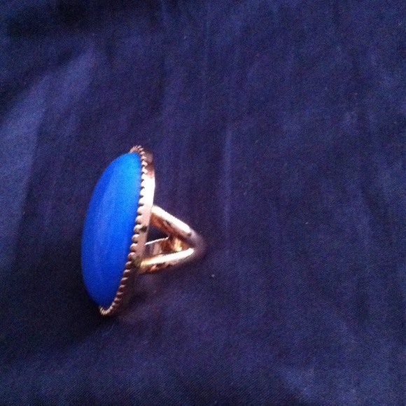 Ring - Picture 2 of 2