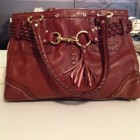 ❌SOLD❌ AUTHENTIC LEATHER BELTED BROWN COACH PURSE