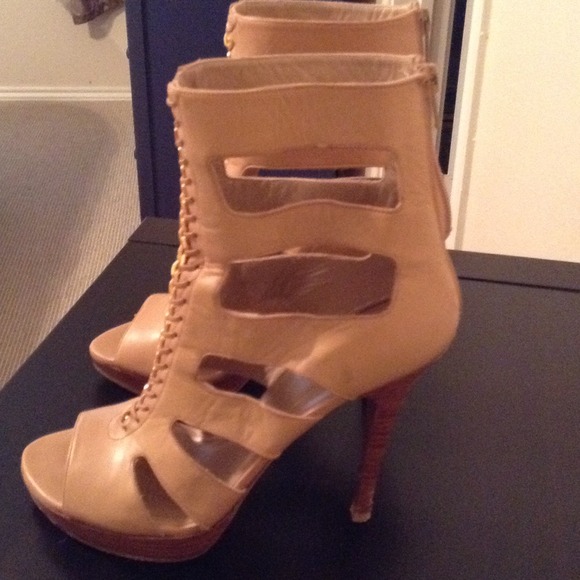 Shoes - Picture 2 of 2