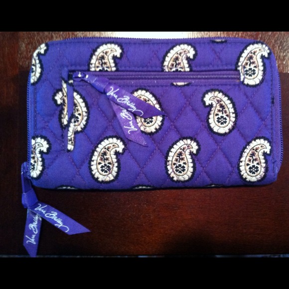 ✔SOLD - Picture 2 of 3