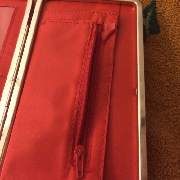 Wallet - Picture 4 of 4