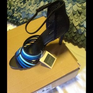 Zara brand new w tags color block heels