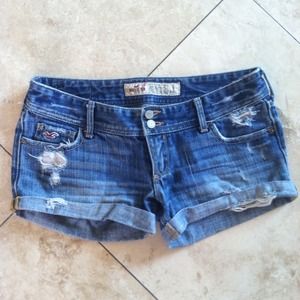 Hollister distressed shorts