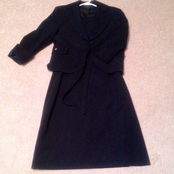 signature by Larry Levine Dresses & Skirts - Make offer Navy blue dress and jacket suit