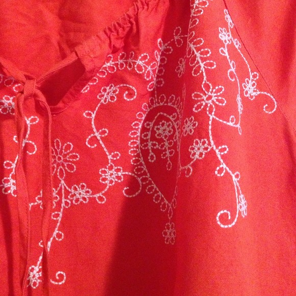 Blouse - Picture 2 of 2