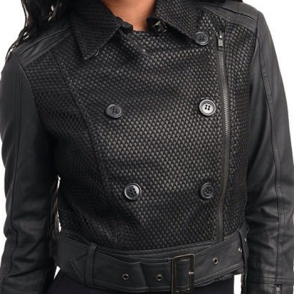 Black Jacket - Picture 4 of 4