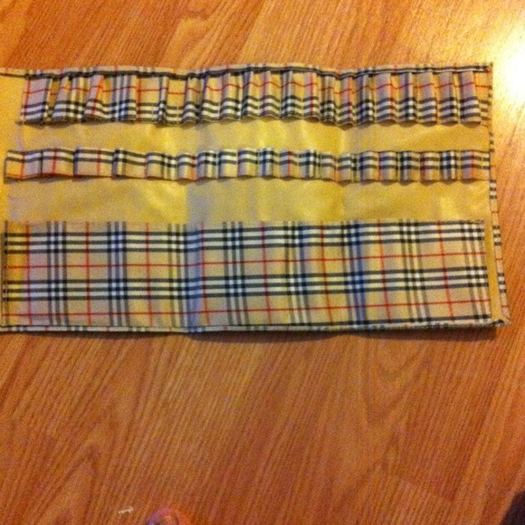 Organizer - Picture 1 of 3