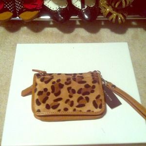 Leopard Wristlet$price mark down$
