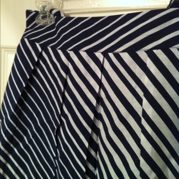 SOLD! - Picture 2 of 3