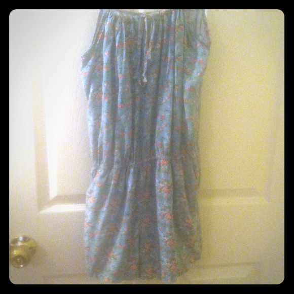 Floral printed romper!