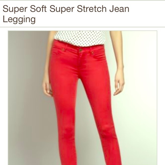 ❤❤NY&CO red jean leggings❤❤