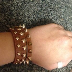 Rocker style tan studded bracelet!
