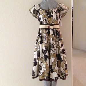 Italy made high waisted dress.