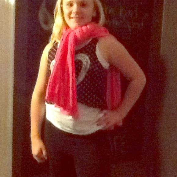 Old Navy Pink yarn scarf - Picture 1 of 3