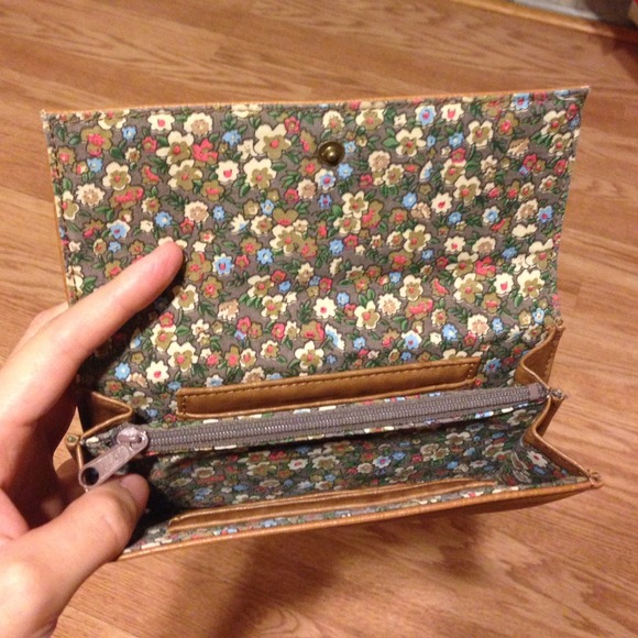 Vintage Wallet - Picture 3 of 3