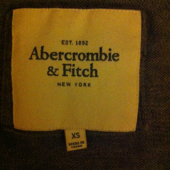 ❌Traded❌Grey Abercrombie Sweater - Picture 2 of 4