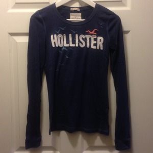 Hollister Long Sleeve T-shirt