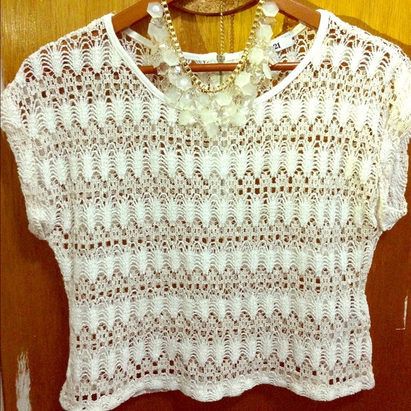 ***SOLD*** White cropped lace top