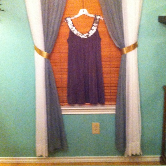 Kitty dress - Picture 4 of 4