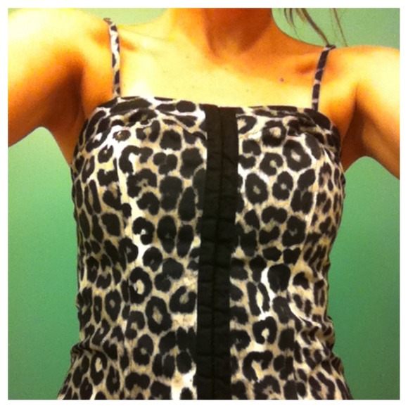 Black and white leopard corset 🎃👻 - Picture 2 of 3