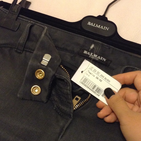 REDUCED!!! Balmain Low Rise Biker Jeans in Black! - Picture 2 of 4