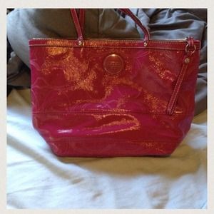 TRADED TO @plastikxsmile