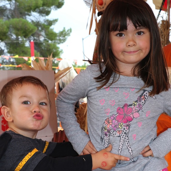 Meet your posher! - Picture 4 of 4