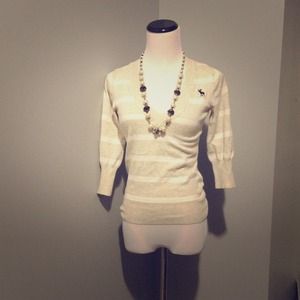 ❌❌SOLD❌❌Abercrombie & Fitch sweater small