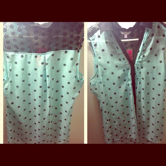 Mint blue top
