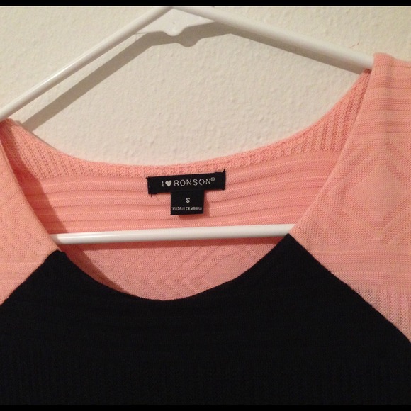 ❌❌SOLD in bundle❌❌NWOT color block dress - Picture 2 of 4