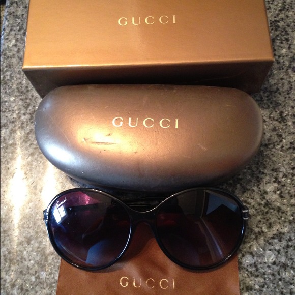 🔴BUNDLED🔴@mandyxoxo1 Auth GUCCI sunglasses