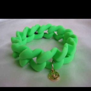 Marc Jacobs toucan green stretch bracelet
