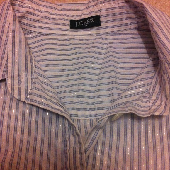 ❄J.Crew Stripe Button down shirt❄ - Picture 3 of 4