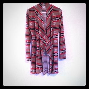 SOLD IN BUNDLE/Tribal Aztec Wrap Sweater