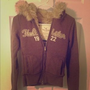 Hollister fur lined zip hoodie