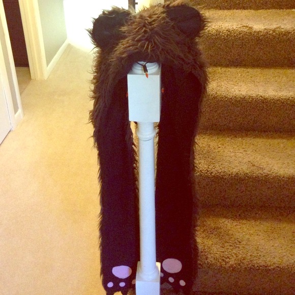 Animal hood