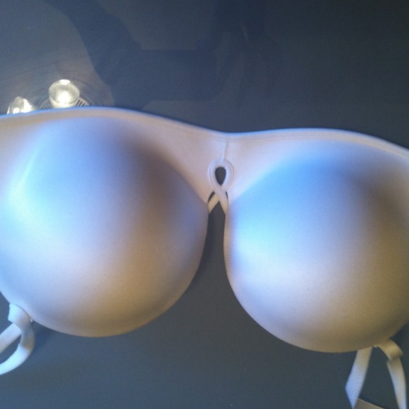 Multi way bombshell bra traded :) - Picture 2 of 4