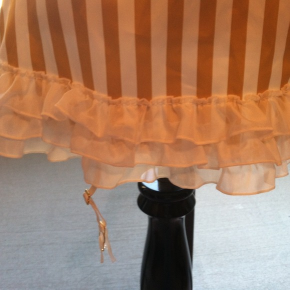 Golden stripped lingerie! Victoria Secret bundled - Picture 2 of 4