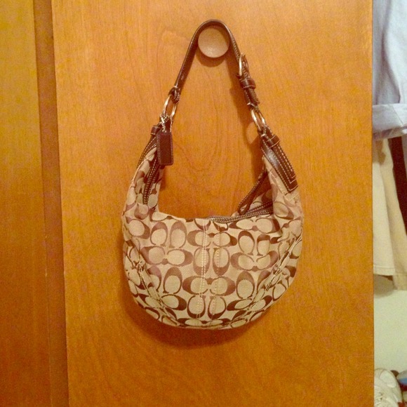 ✨REDUCED COACH PURSE