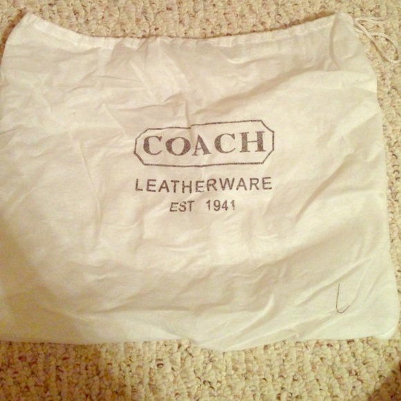 Additional pictures of Coach handbags
