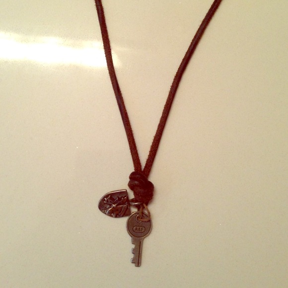 Abercrombie & Fitch necklace